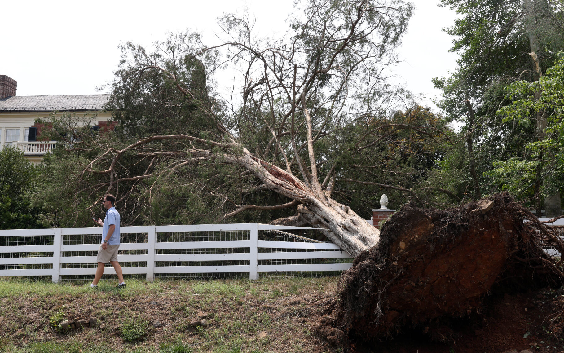072921-cdp-news-scottsville-storm203.JPG